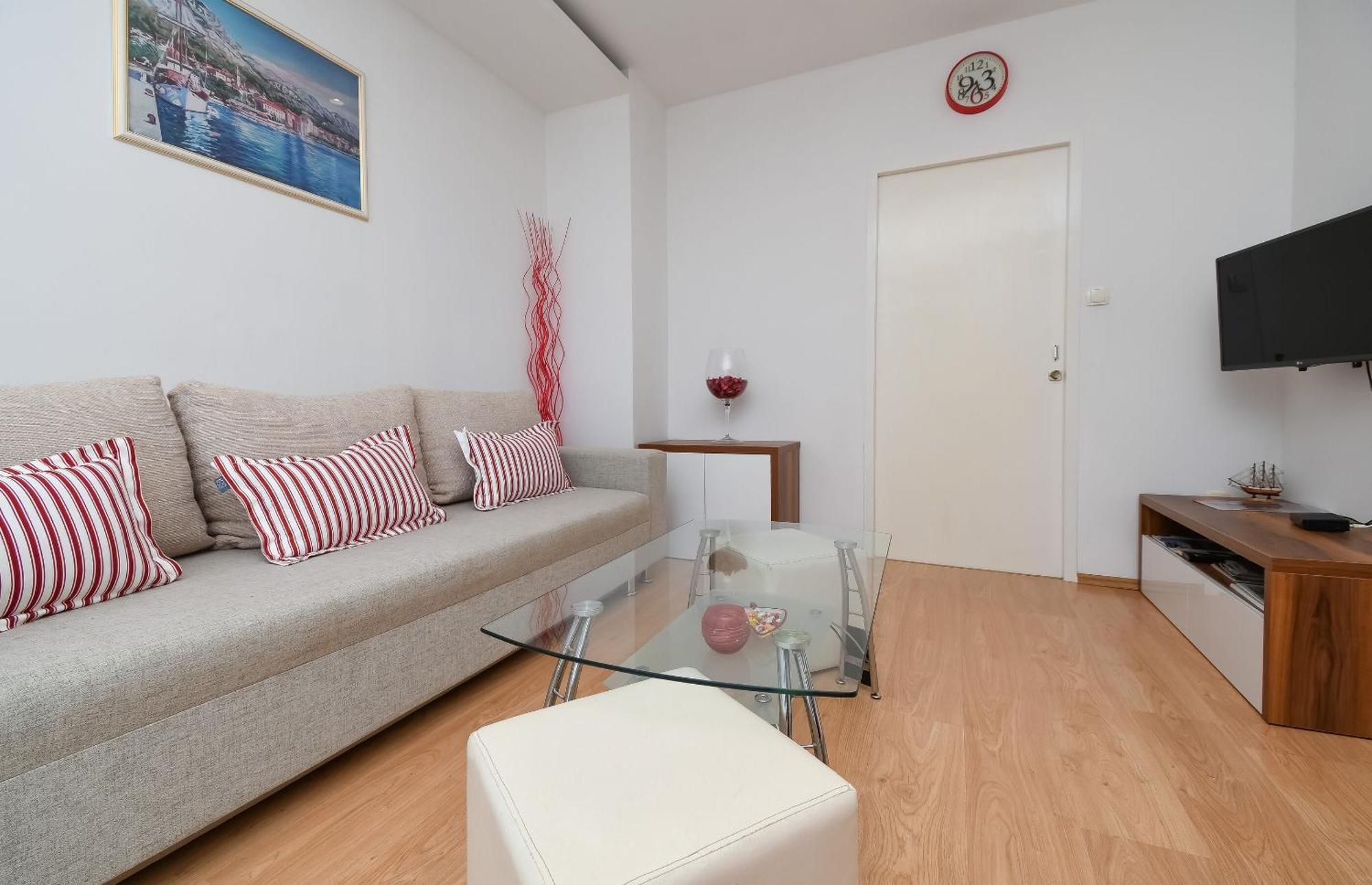 Apartment Joviz Макарска Екстериор снимка